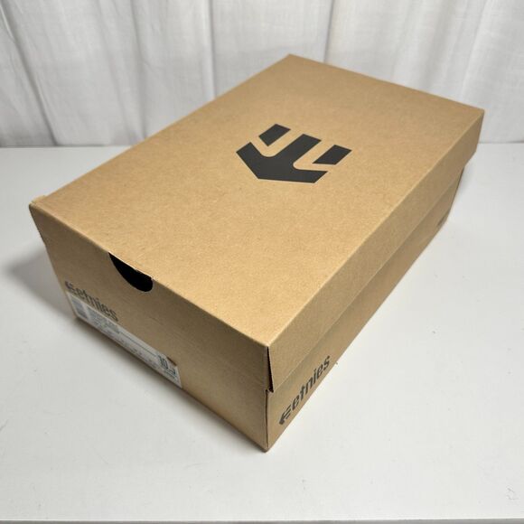 Etnies Skateboard Shoes Vegan Windrow Vulc Dark Grey White Gum 10.5 New 10 1/2 main image 12
